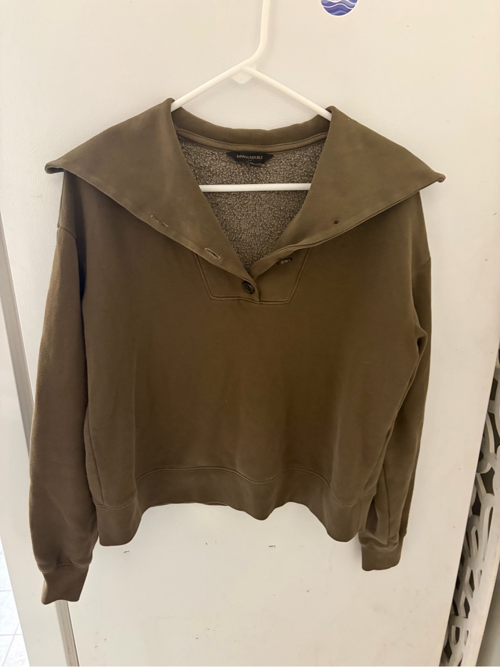 Banana Republic Olive Funnel Collar Pullover